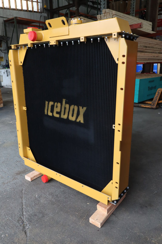 Caterpillar D6H Radiator