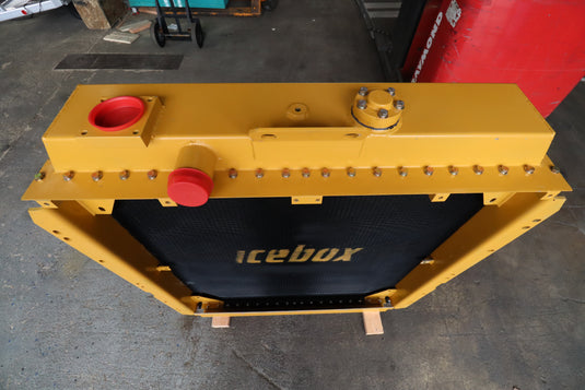 Caterpillar D6H Radiator