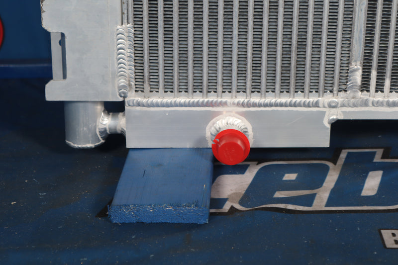 Load image into Gallery viewer, Caterpillar 3056, 416B, 416C, 426C, 426B, Oil Cooler # 851141
