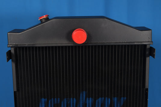 John Deere 646 Radiator