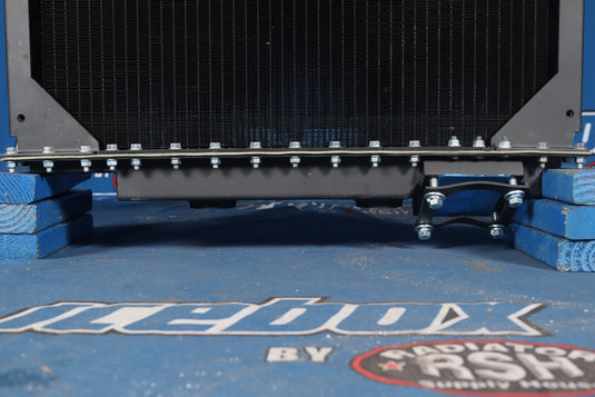 Mack RS688 Radiator