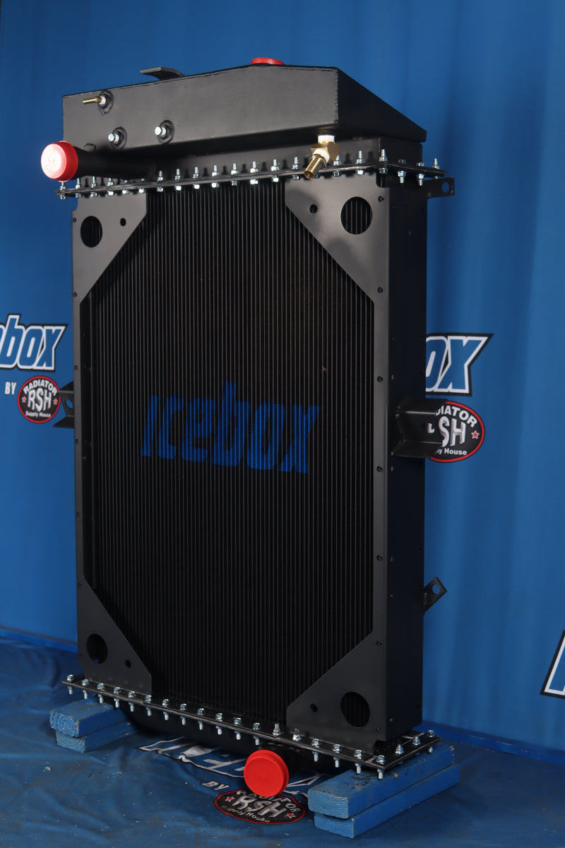 Load image into Gallery viewer, Kenworth Radiator # 604047
