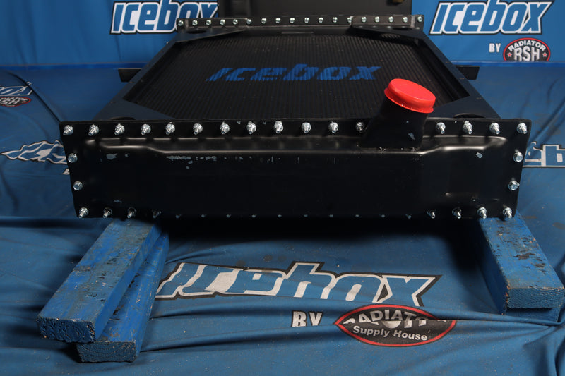 Load image into Gallery viewer, Kenworth Radiator # 604047
