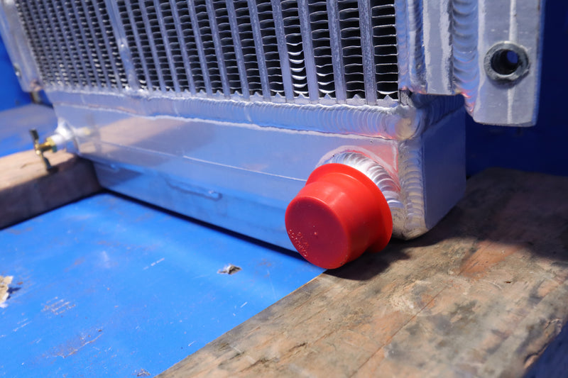 Load image into Gallery viewer, Isuzu Irrigation Gun Radiator # 602212
