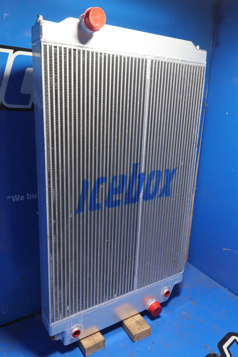 Load image into Gallery viewer, Safari Radiator # 701014

