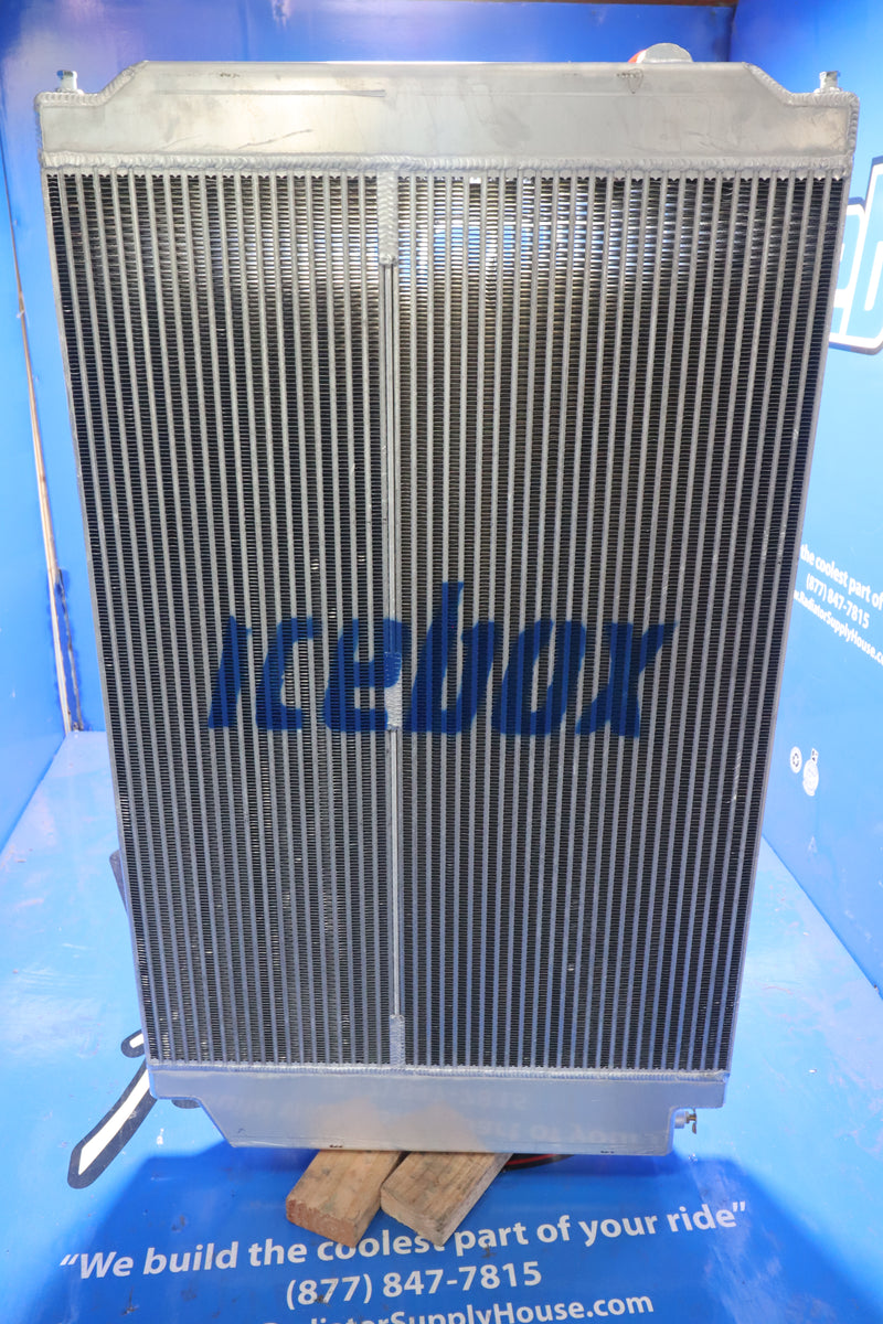 Load image into Gallery viewer, Safari Radiator # 701014
