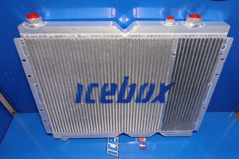 Load image into Gallery viewer, Reach Stacker Container Handler Oil Cooler # 940233
