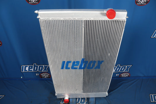 International 7600 Radiator
