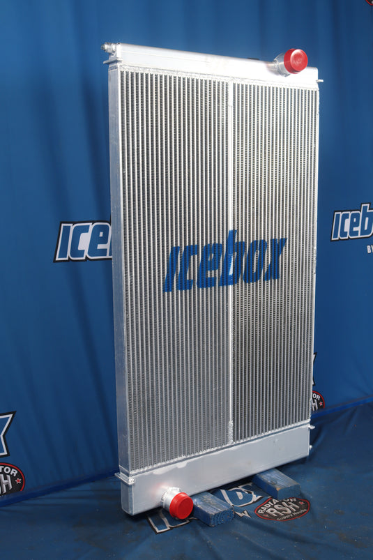 International 7600 Radiator