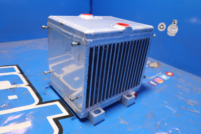 Load image into Gallery viewer, Bomag Oil Cooler # 890431 - Radiator Supply House
