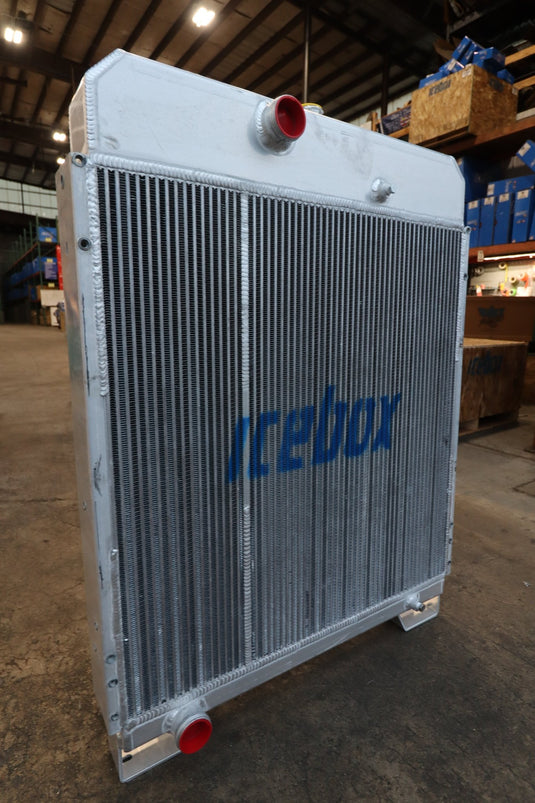 Caterpillar 3304B, 3306B Radiator