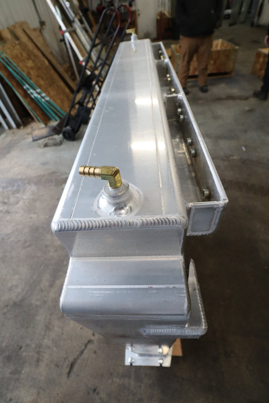 Caterpillar D7R Series II Radiator # 850916 – Radiator Supply House