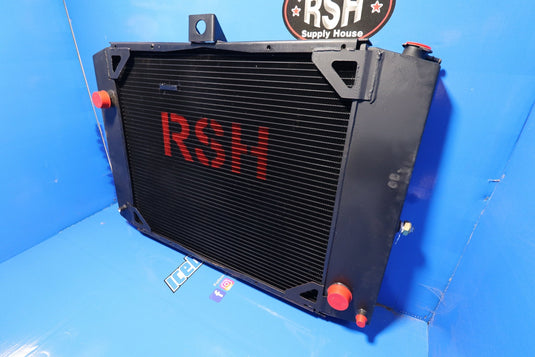 Ford L - 800 Radiator