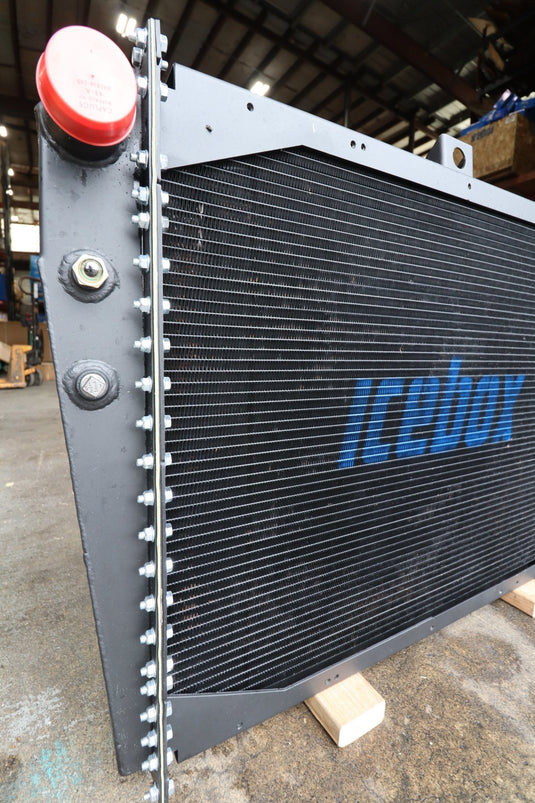 Ford L - 9000 Radiator