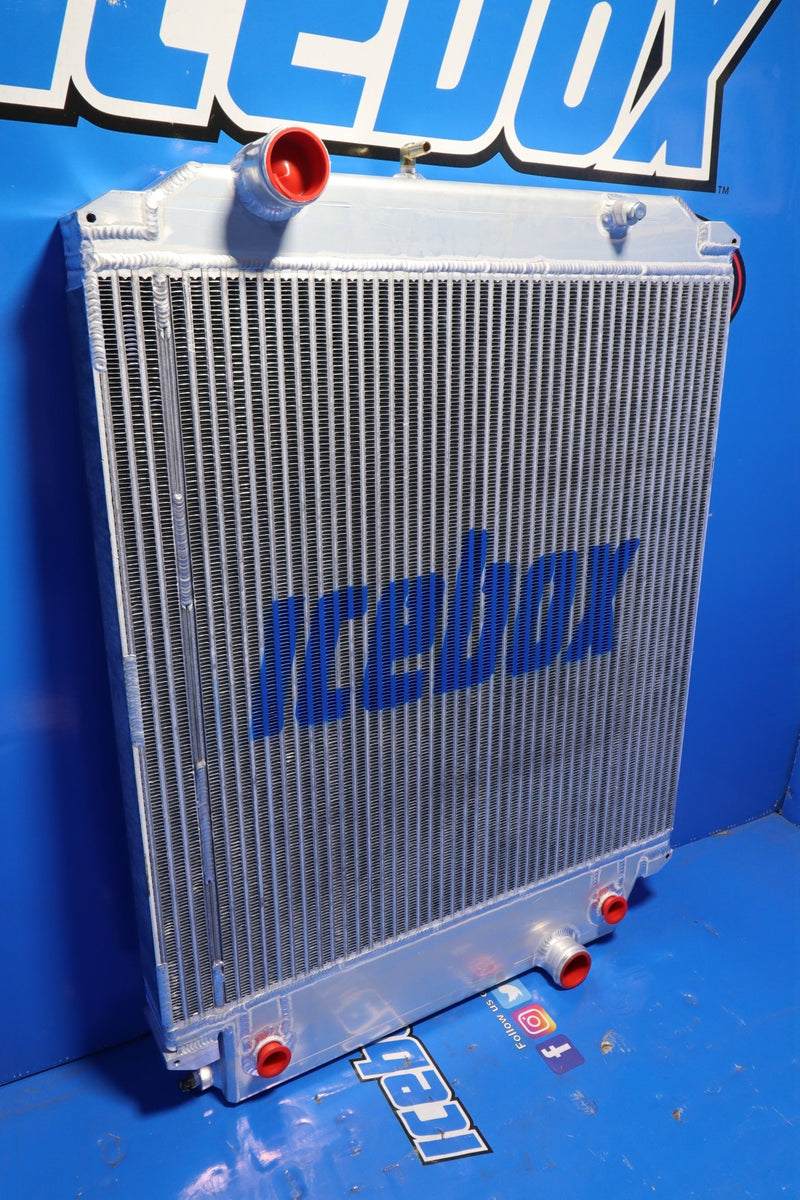 Load image into Gallery viewer, Freightliner Fed Ex , Ultimaster Stepvan, M Radiator # 601078 - Radiator Supply House
