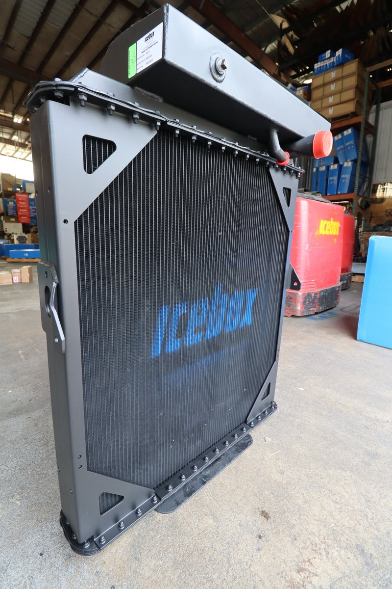 Fre111 Radiator Freightliner Radiator # 601011 – Radiator Supply House