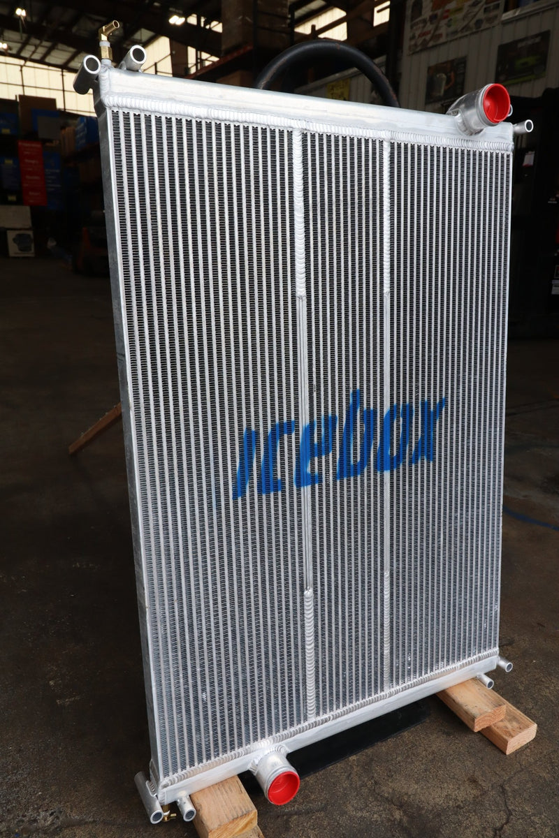 Load image into Gallery viewer, Freightliner Radiator # 601182 - Radiator Supply House
