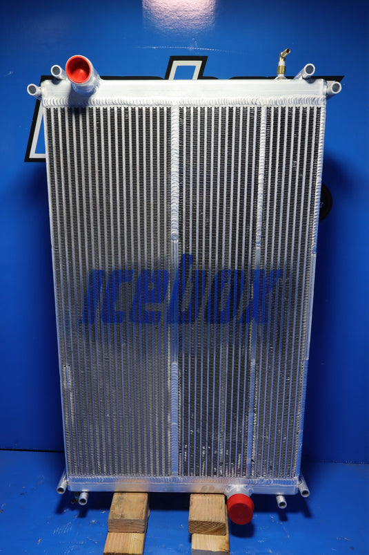 Freightliner Radiator 