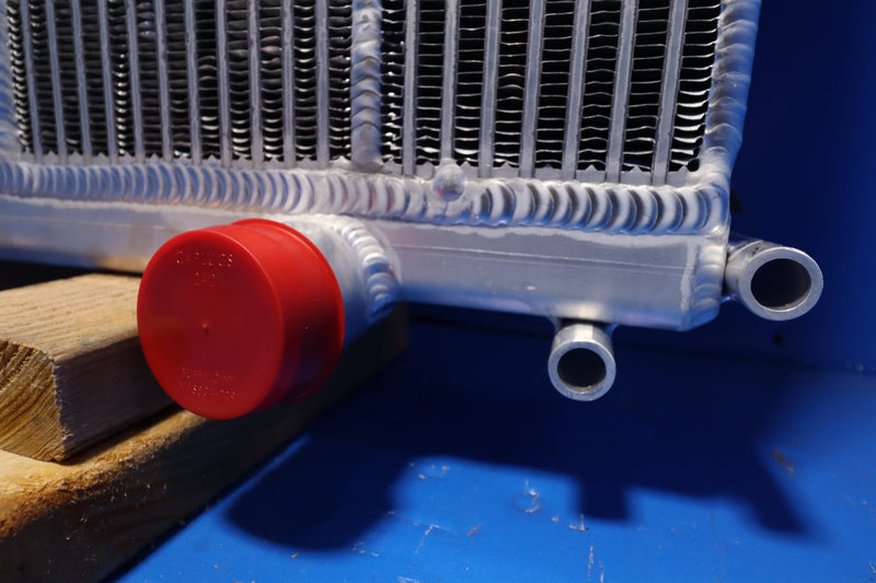 Load image into Gallery viewer, Freightliner Radiator # 601206 - Radiator Supply House
