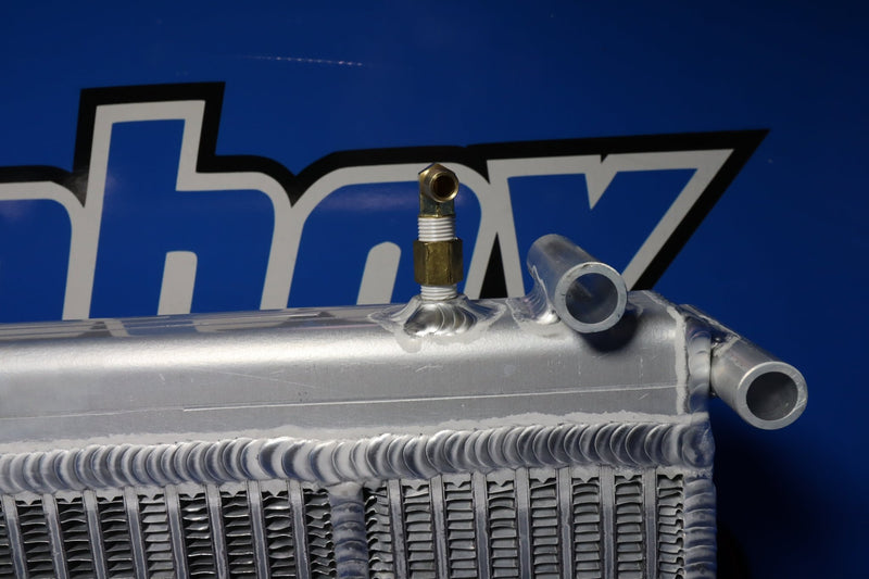 Load image into Gallery viewer, Freightliner Radiator # 601206 - Radiator Supply House
