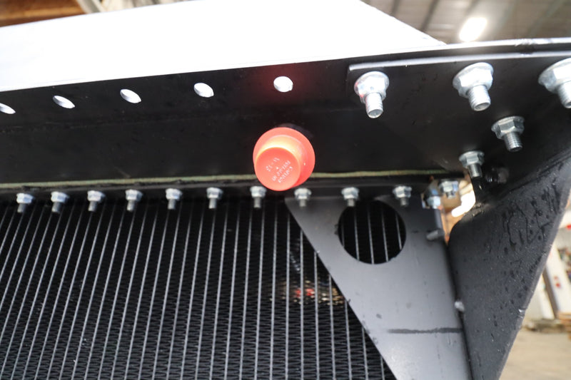 Load image into Gallery viewer, International Radiator # 603079 - Radiator Supply House
