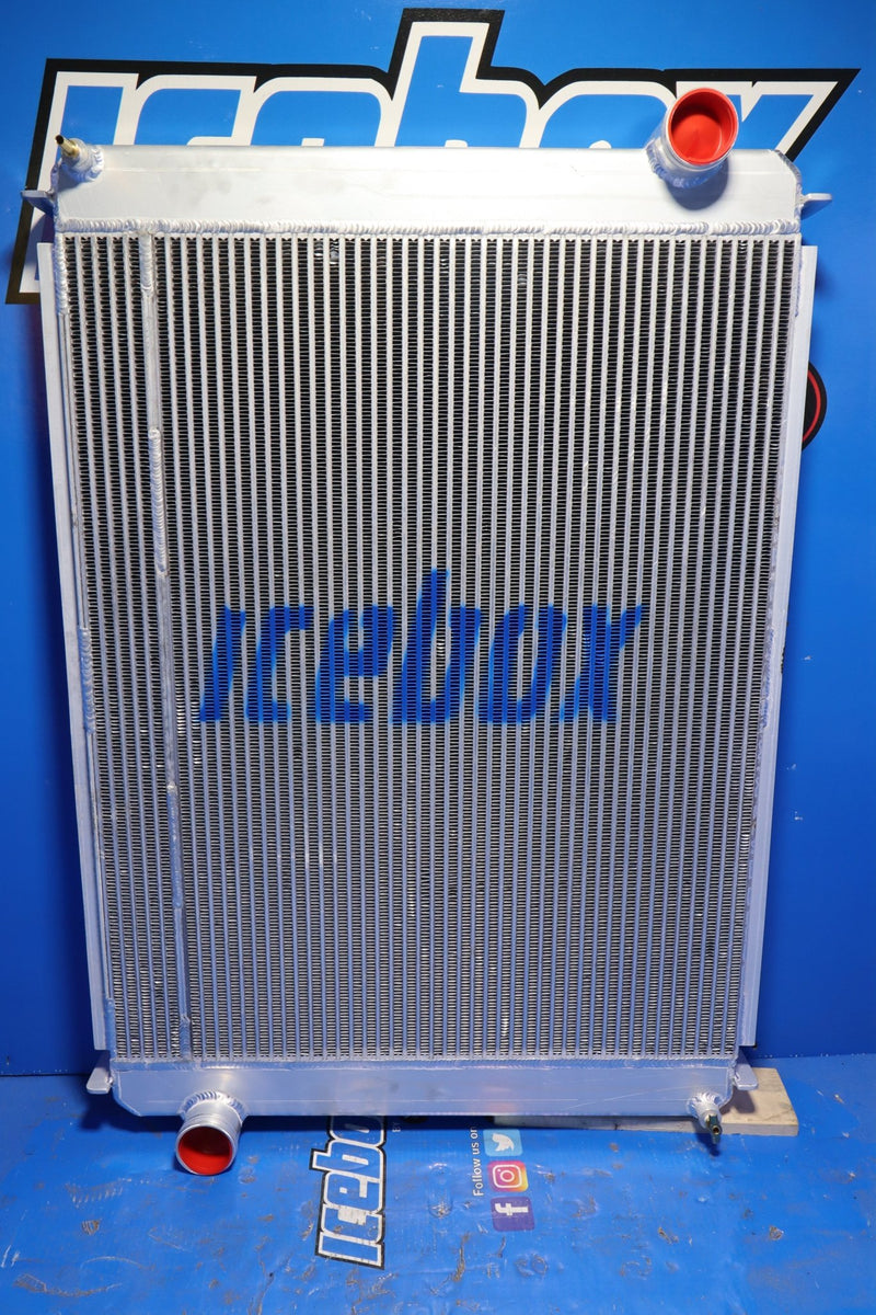 Load image into Gallery viewer, International Radiator # 603951 - Radiator Supply House
