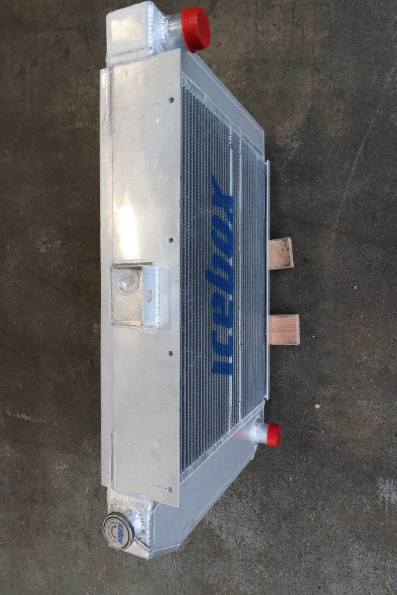 Load image into Gallery viewer, John Deere 670A Motor Grader Radiator # 870138 - Radiator Supply House
