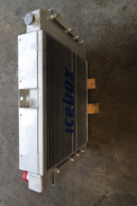 John Deere 670A Motor Grader Radiator