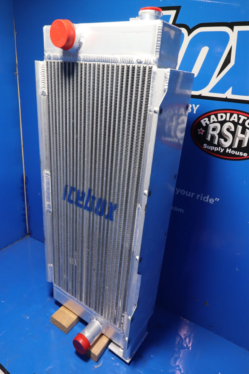 Load image into Gallery viewer, John Deere Radiator # 870002 - Radiator Supply House

