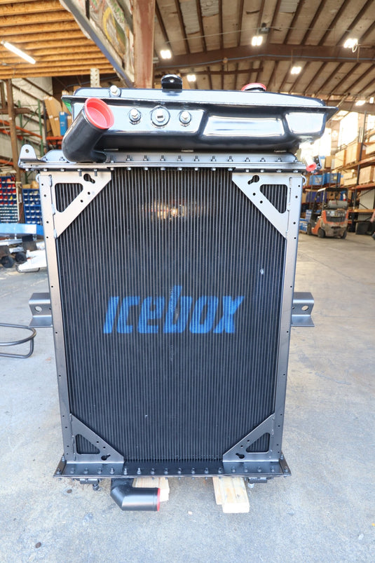 Kenworth T - 600 / T - 800 Radiator 