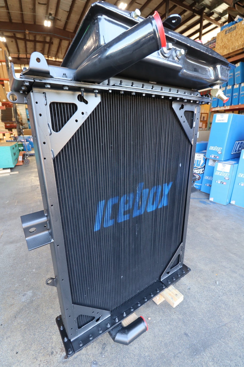 Load image into Gallery viewer, Kenworth T - 600 / T - 800 Radiator # 604092 - Radiator Supply House
