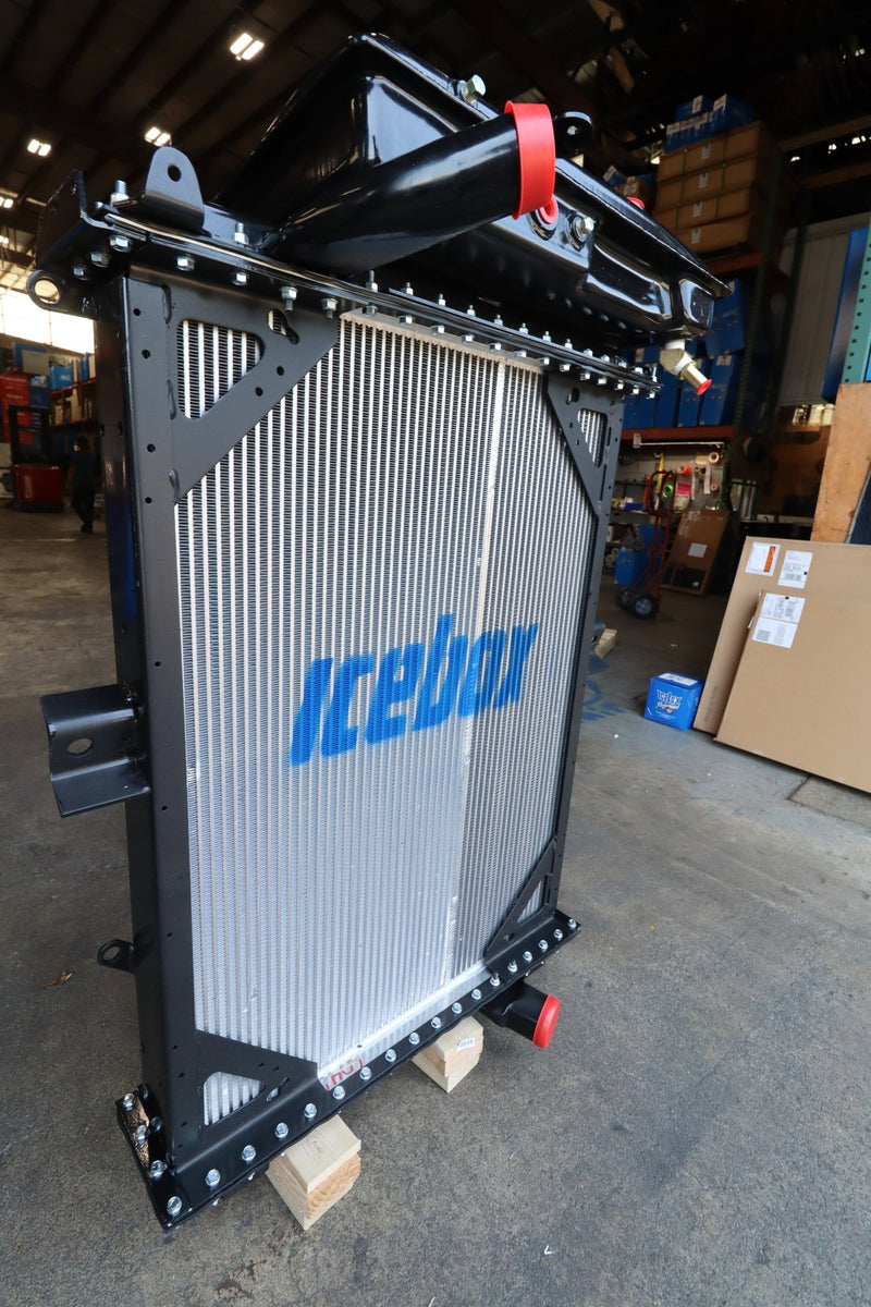 Load image into Gallery viewer, Kenworth T - 600, T - 800 Radiator # 604203 - Radiator Supply House
