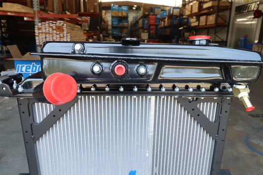 Kenworth T - 600, T - 800 Radiator