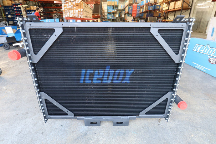 Kenworth T - 800 Radiator 