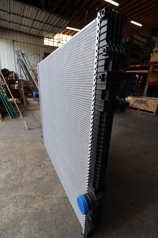 Kenworth T-800W Radiator # 604104 – Radiator Supply House