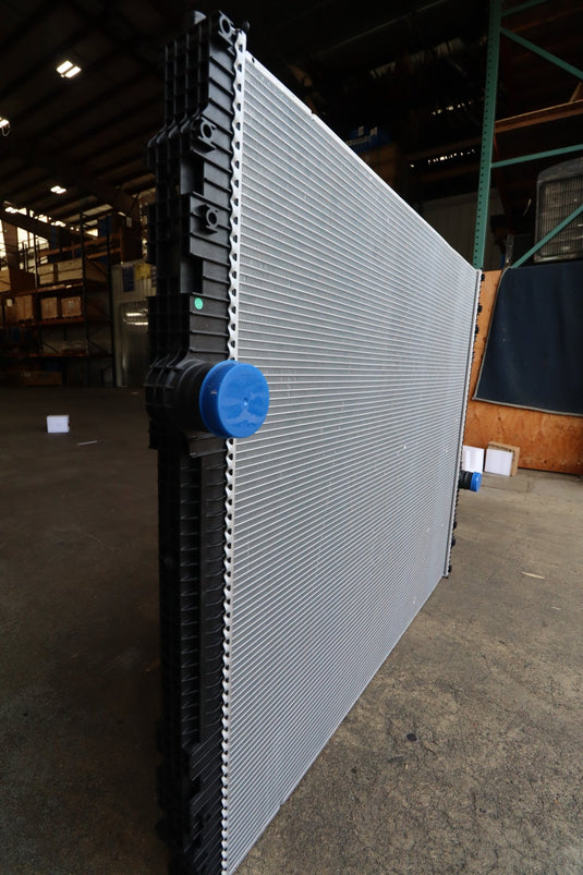 Kenworth T-800W Radiator # 604104 – Radiator Supply House