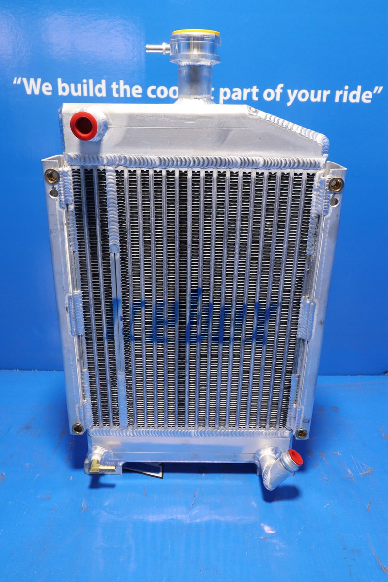 Load image into Gallery viewer, Massey Ferguson 1030 Radiator # 960034 - Radiator Supply House
