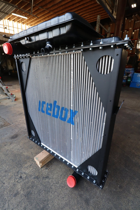 Peterbilt 259, 362 Radiator