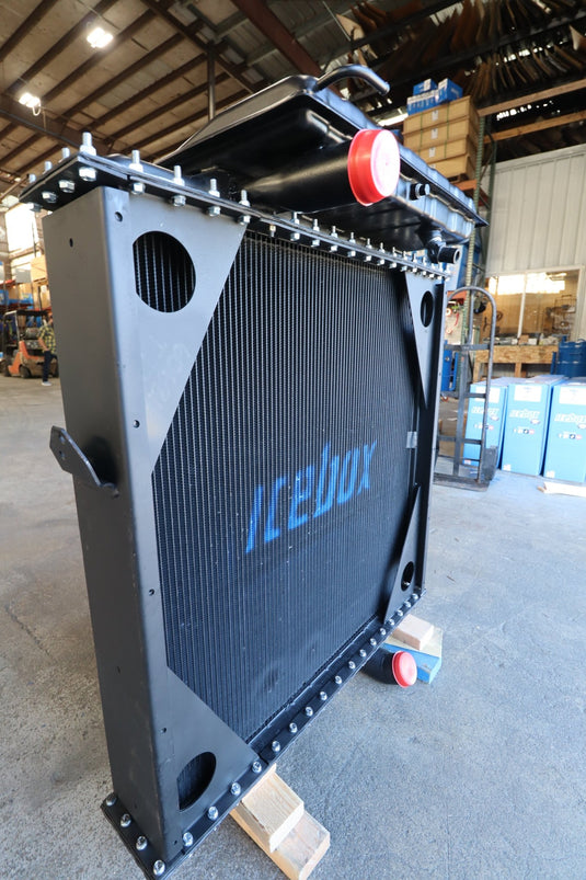 Peterbilt 362 CO Radiator