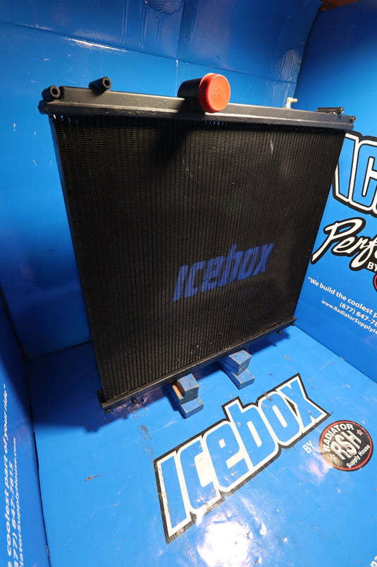 Peterbilt 367, 365, 579 / T2000 Radiator