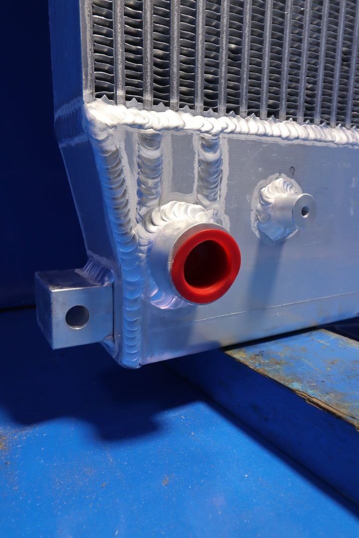 Peterbilt 535, 548 Radiator # 606908 – Radiator Supply House