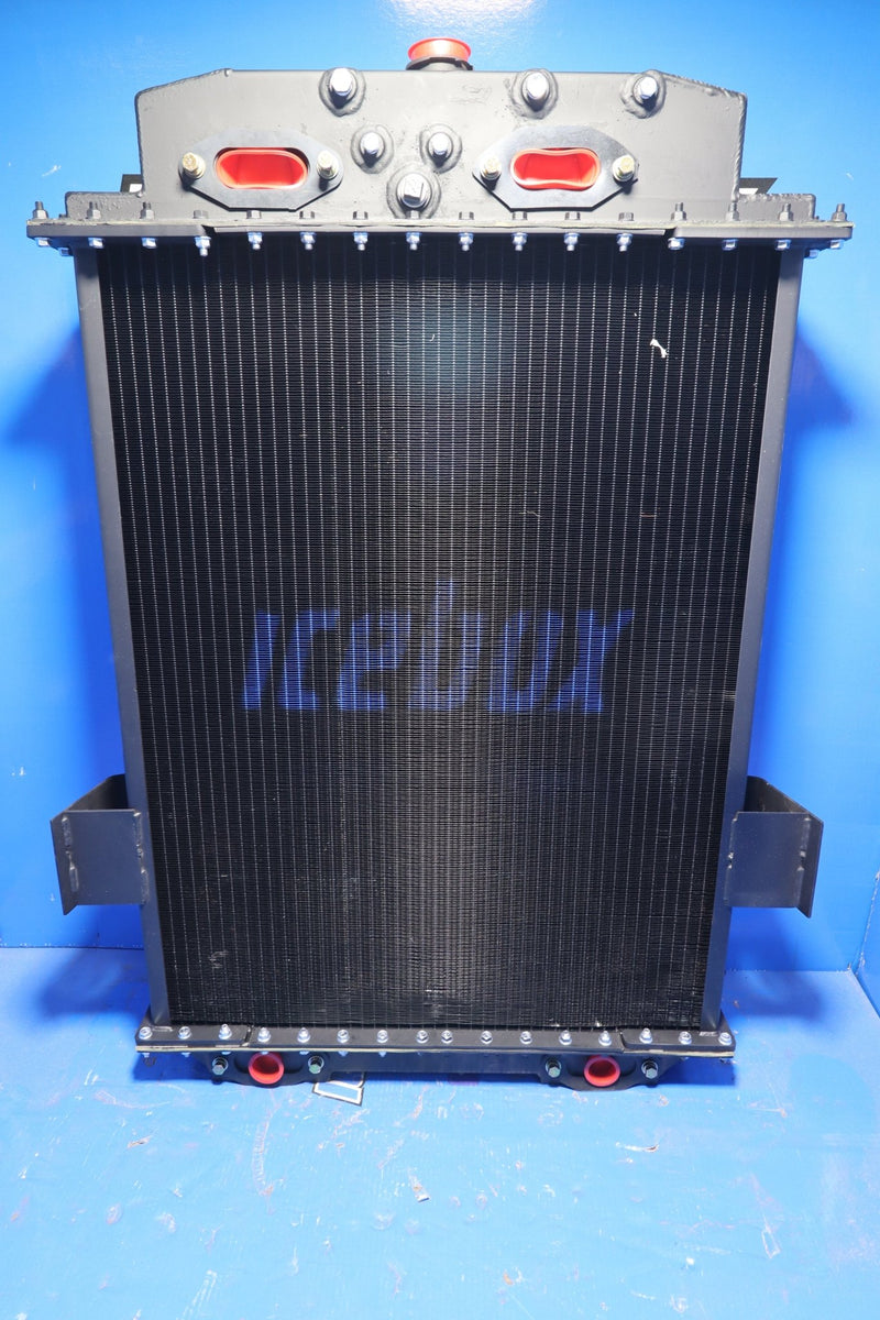 Load image into Gallery viewer, Peterbilt Narrow Nose Radiator # 606000 - Radiator Supply House
