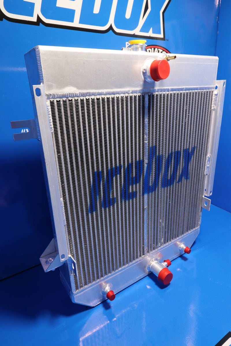 Load image into Gallery viewer, Radiator # 940204 - Radiator Supply House
