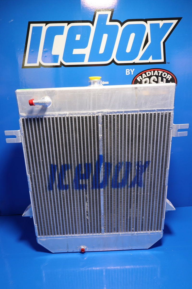 Load image into Gallery viewer, Radiator # 940204 - Radiator Supply House
