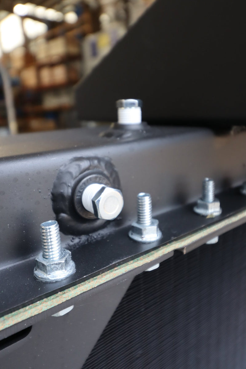 Western Star Radiator # 608002 – Radiator Supply House