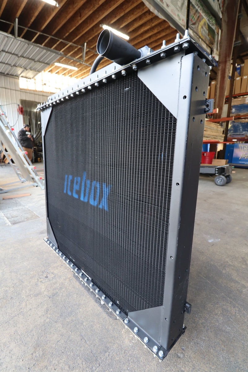 Western Star Radiator # 608041 – Radiator Supply House