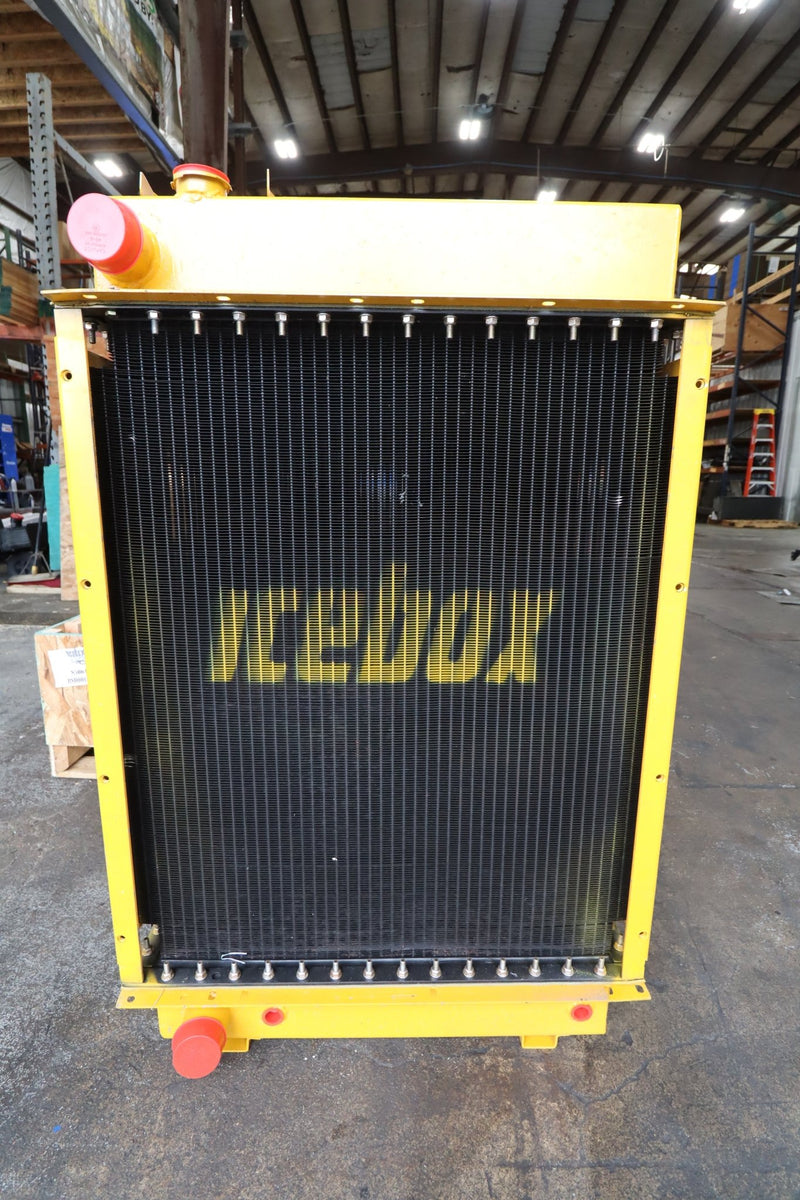 Load image into Gallery viewer, Caterpillar 527 Skidder Radiator # 850647 - Radiator Supply House
