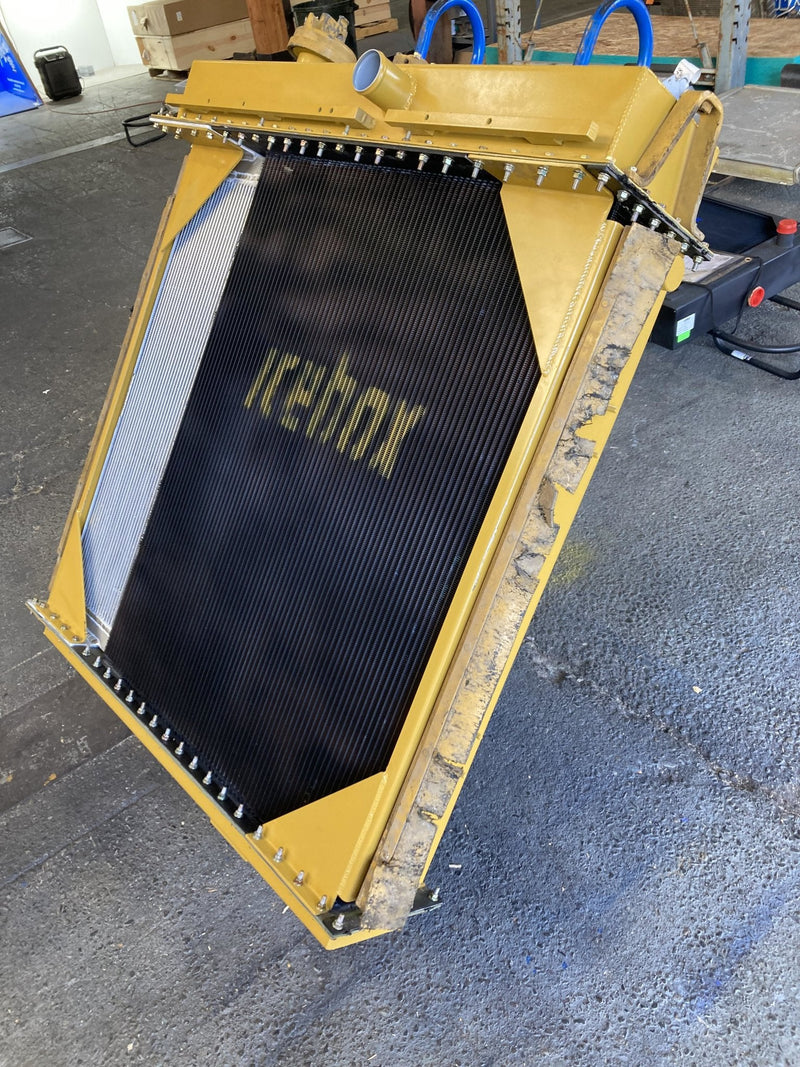 Caterpillar 980C Radiator # 850226 – Radiator Supply House