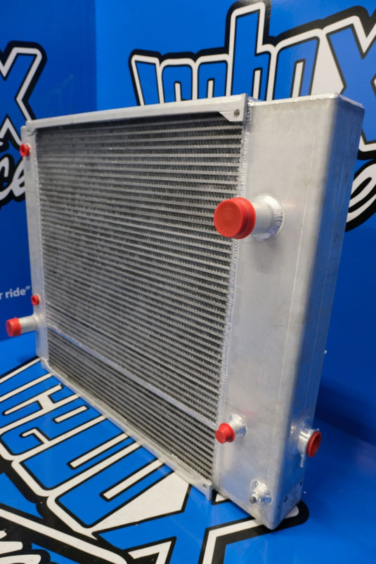 Caterpillar V800 Radiator