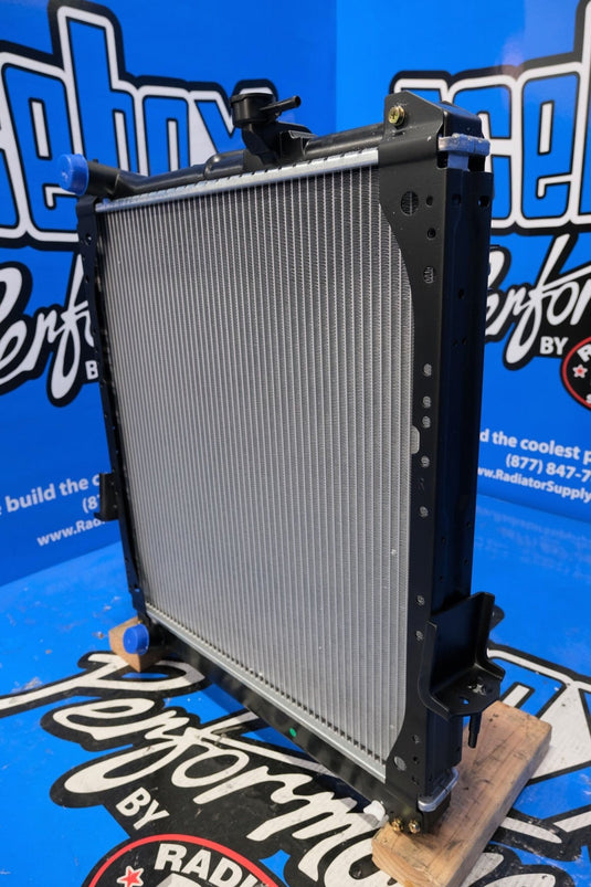 Wwn15 Radiator Chevrolet / GMC NPR, NQR, W3500,W4500,W5500 Radiator # 602015 ...